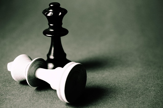 AlphaZero棋類AI超越人類智慧對弈革命：賭場數學啟示