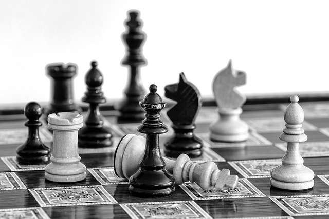 Stockfish 象棋引擎深度拆解：AI 棋局分析與應用